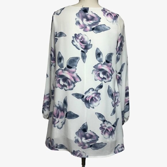 HONEY Belle Off White Floral Long Sleeve Flowy V Neck Top Size Large - Picture 2 of 13
